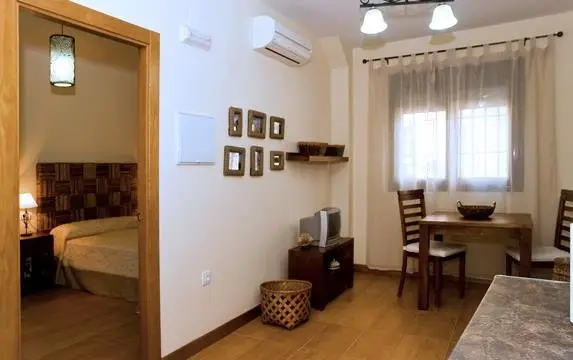 Apartamentos - Estudios La Vera 