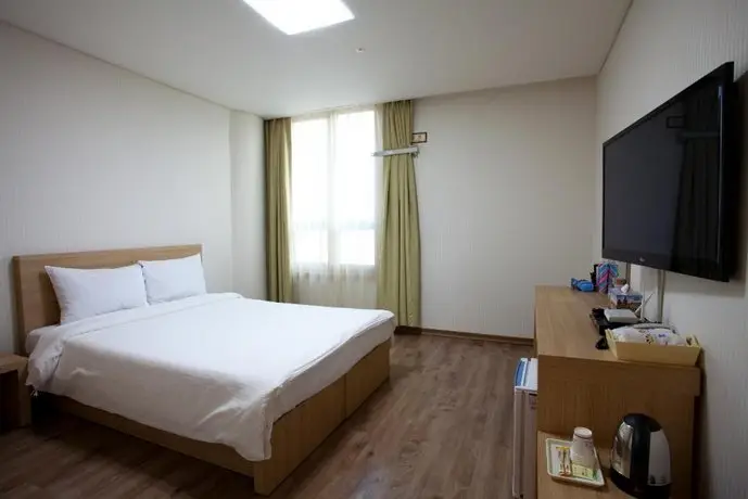 Elena Hotel Yeosu 