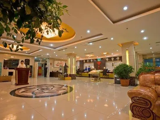 Luoyang Zhonghe Int'L Business Hotel 