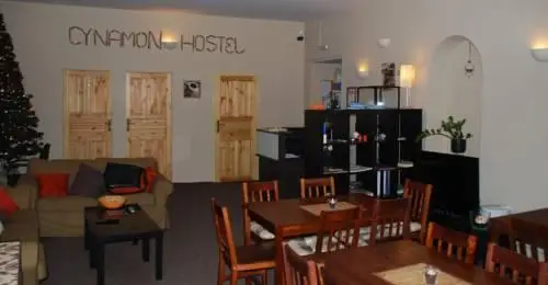 Cynamon Hostel 