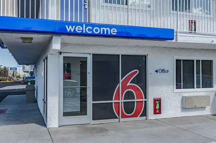 Motel 6 Cheyenne