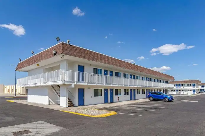 Motel 6 Cheyenne 