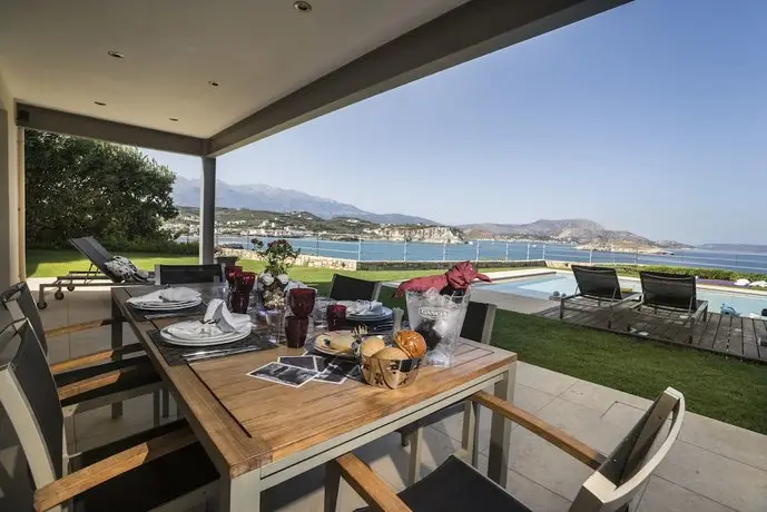 SK Place Crete Luxury Seafront Villas 