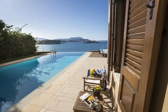 SK Place Crete Luxury Seafront Villas 