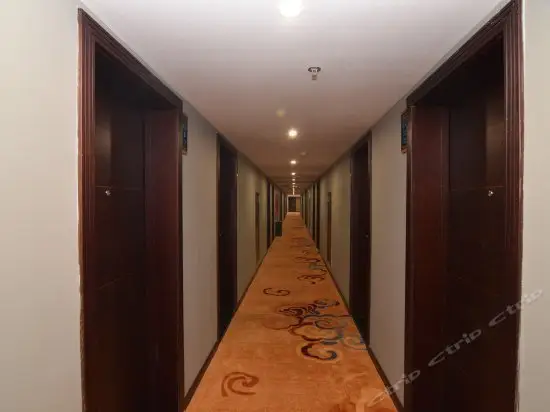 Yin Yan Business Hotel