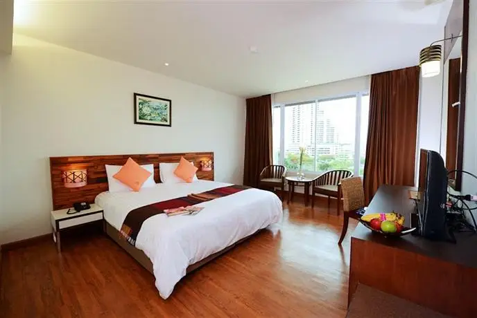 Buri Sriphu Boutique Hotel 