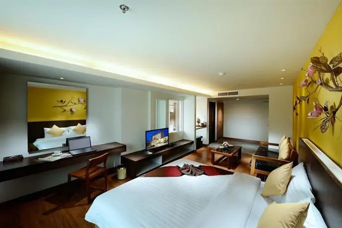 Buri Sriphu Boutique Hotel 