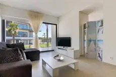 Cavalo Preto Beach Apartments 