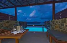 Royal Marmin Bay Boutique & Art Hotel 