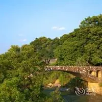 Qingyuan Yingde Baodunhu Villa 