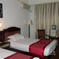 New Century Hotel Ruili 