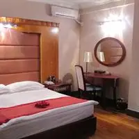 New Century Hotel Ruili 