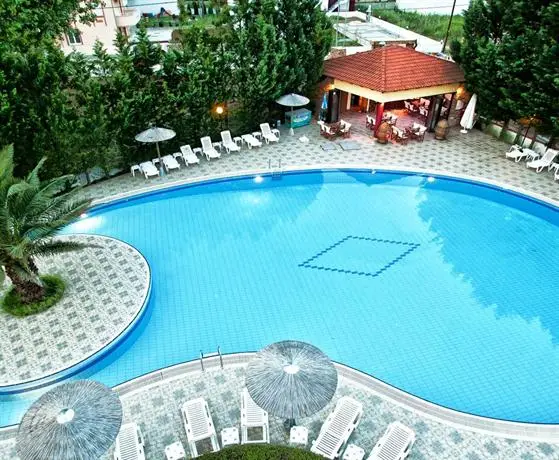 Ioannis Hotel