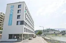 Motel One Salzburg-Mirabell 