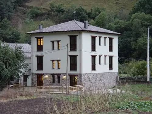 Casa Muniellos 