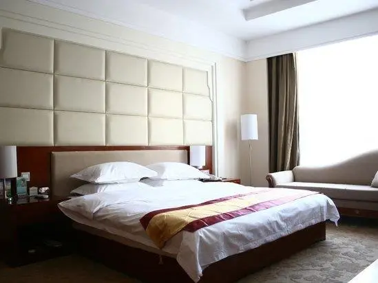 Tengchong Airport Sightseeing Hotel