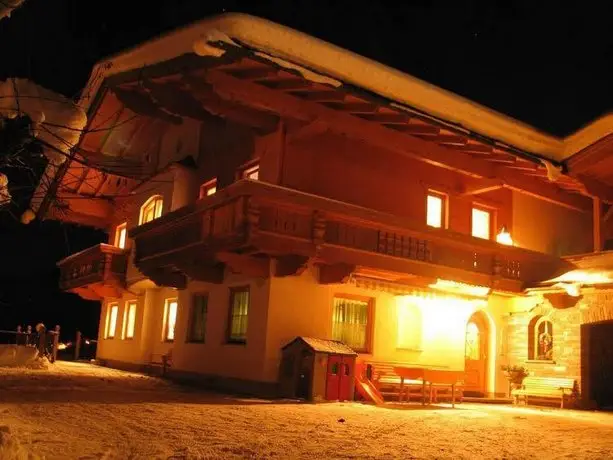 Ferienwohnung Ausblick Zillertal