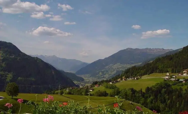 Ferienwohnung Ausblick Zillertal 