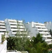 Las Terrazas Apartments