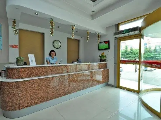 City 118 Hotel Linyi Bus Station 