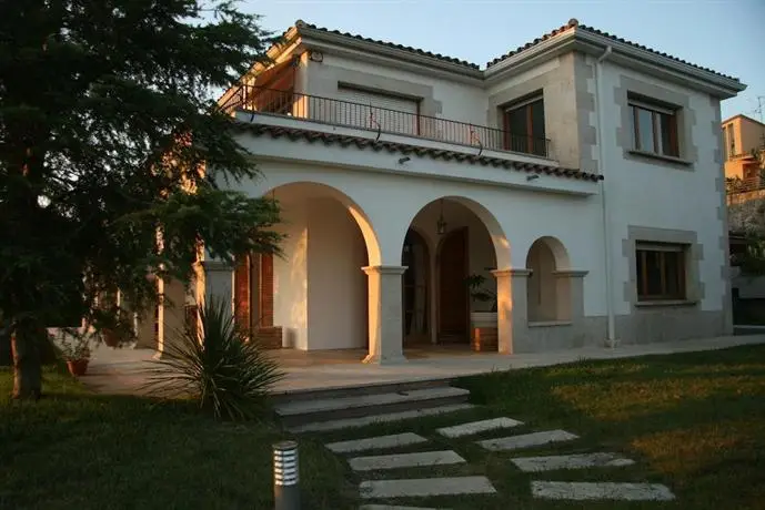 Montjuic Bed & Breakfast 