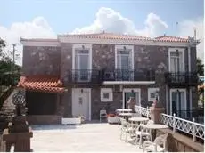 Molyvos Queen Apartments 