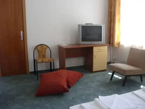 Family Hotel Priroda 