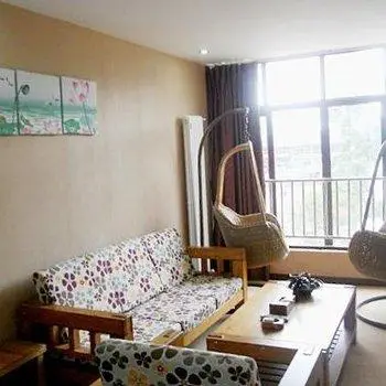 Xianyi Holiday Hotel 