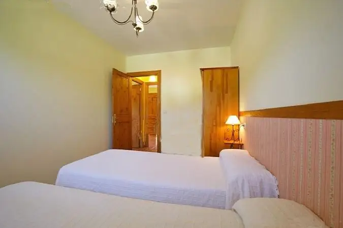 Apartamentos La Casona de Terienzu