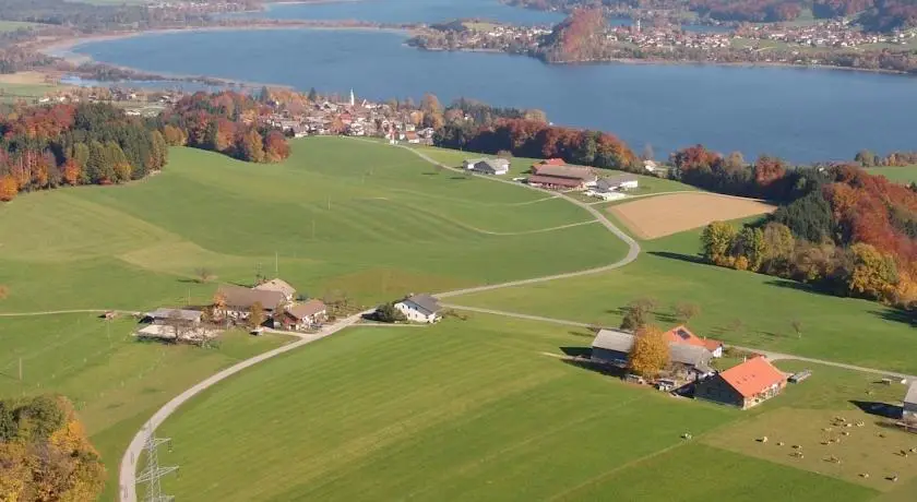 Baby- und Kinderhof Aicherbauer 