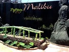 Malibu Resort 