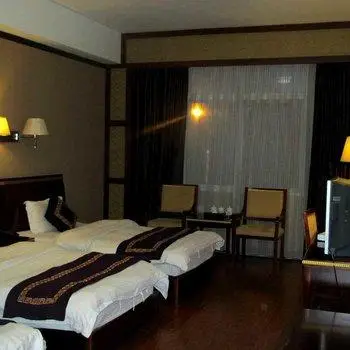 Deji Yangkang Hotel Diqing - Shangeri La 