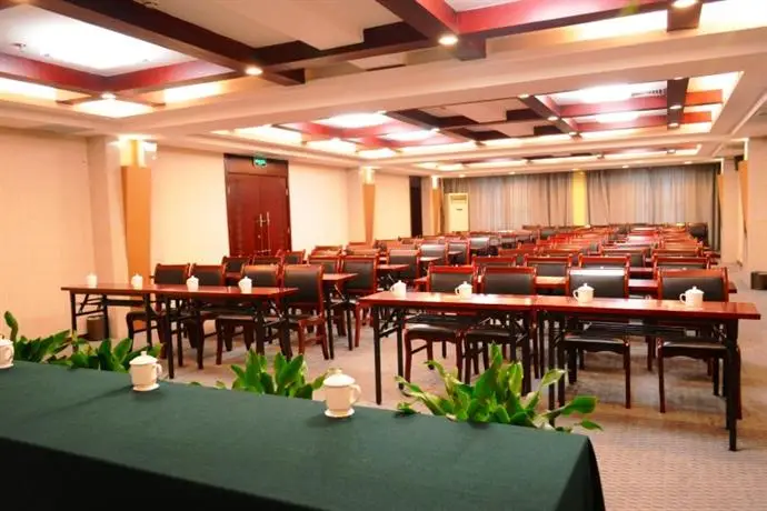 Xia Zhou Hotel 