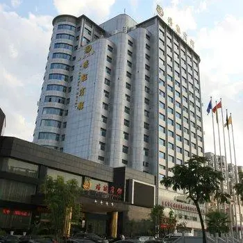 B-energy Hotel - Yichun