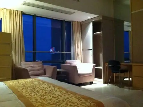 Ningbo 48 Carat City Core Apartment Hotel 