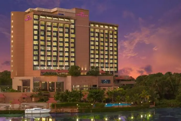 Crowne Plaza Kochi