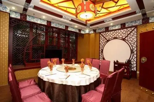 Junyi Apartment Hotel Zhongshan 