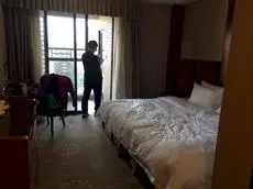 Junyi Apartment Hotel Zhongshan 