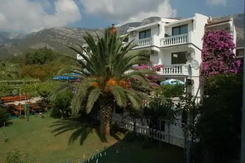 Hotel Mirela 