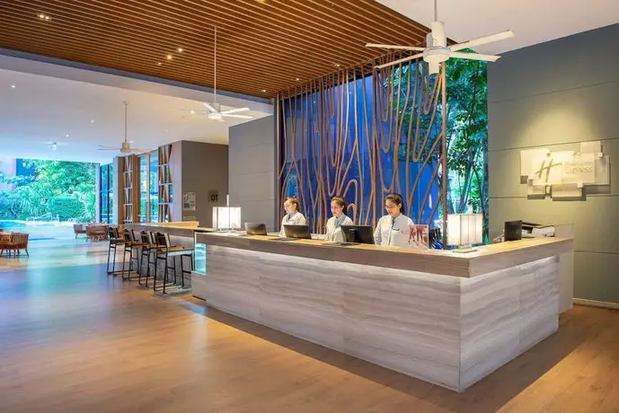 Holiday Inn Express Phuket Patong Beach Central