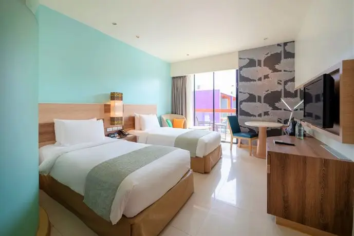 Holiday Inn Express Phuket Patong Beach Central 