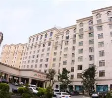 Lobo Holiday Resort Zhanjiang 