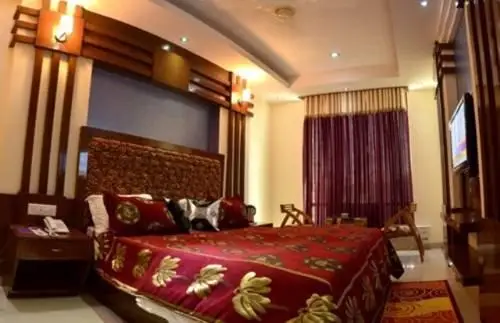 Hotel Raj Mandir Rishikesh 