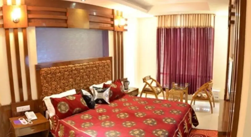 Hotel Raj Mandir Rishikesh 