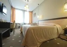 Ark Palace Hotel Apartments 