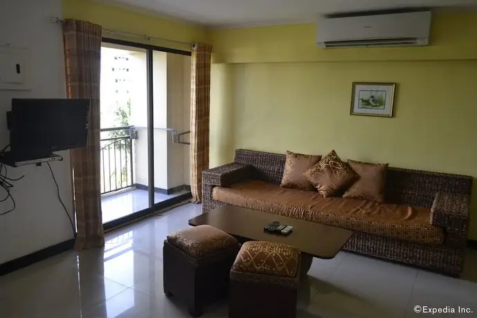 SDR Mactan Apartments 