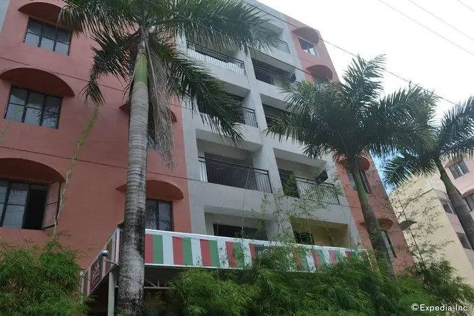 SDR Mactan Apartments 