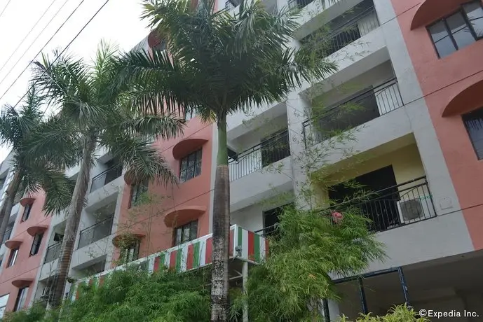 SDR Mactan Apartments 