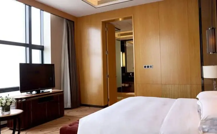 Hilton Zhongshan Downtown 