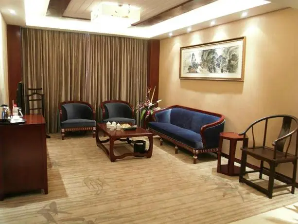 Emeishan Yue Garden Hotel 